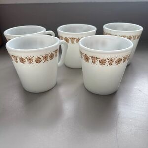 VINTAGE PYREX BUTTERFLY GOLD‎ YELLOW D HANDLE COFFEE MUG CUP 1410 MILK GLASS’S